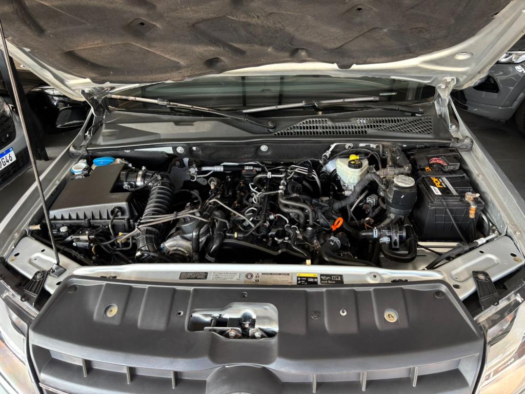 VOLKSWAGEN Amarok - Foto