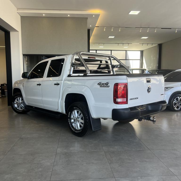 VOLKSWAGEN Amarok - Foto