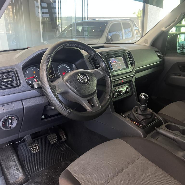 VOLKSWAGEN Amarok - Foto