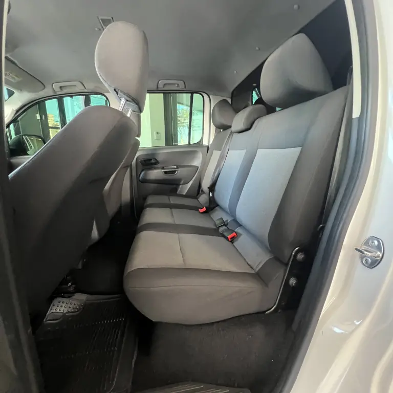 VOLKSWAGEN Amarok - Miniatura