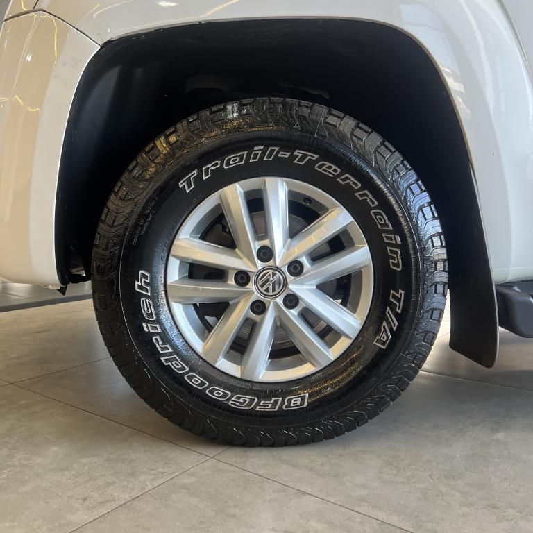 VOLKSWAGEN Amarok - Foto