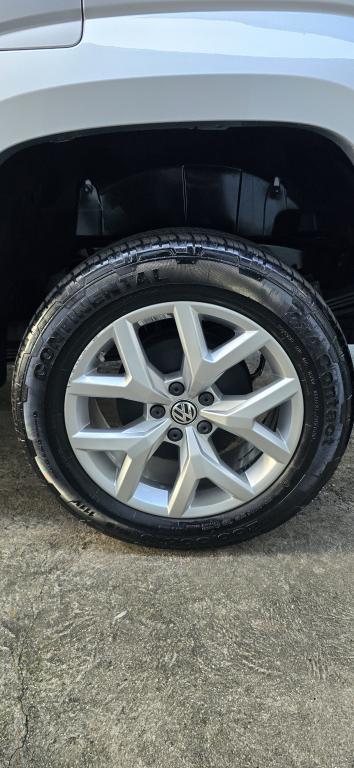 VOLKSWAGEN Amarok - Foto