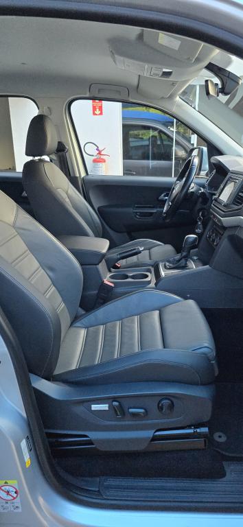 VOLKSWAGEN Amarok - Foto