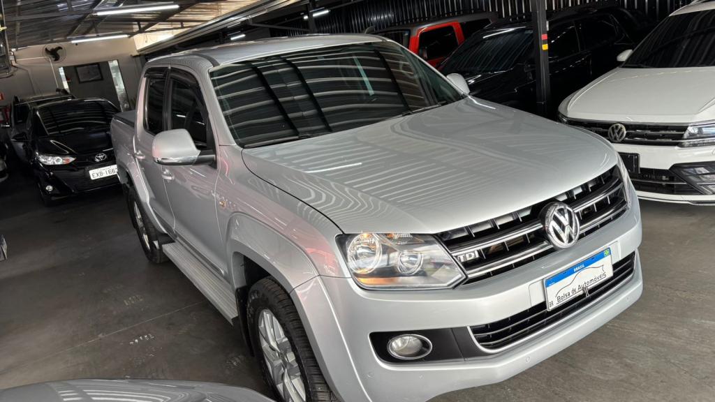 VOLKSWAGEN Amarok - Foto