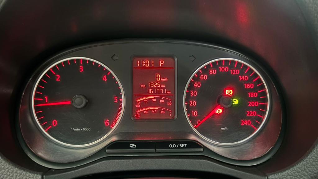 VOLKSWAGEN Amarok - Foto