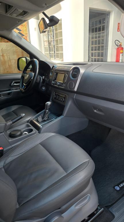 VOLKSWAGEN Amarok - Foto