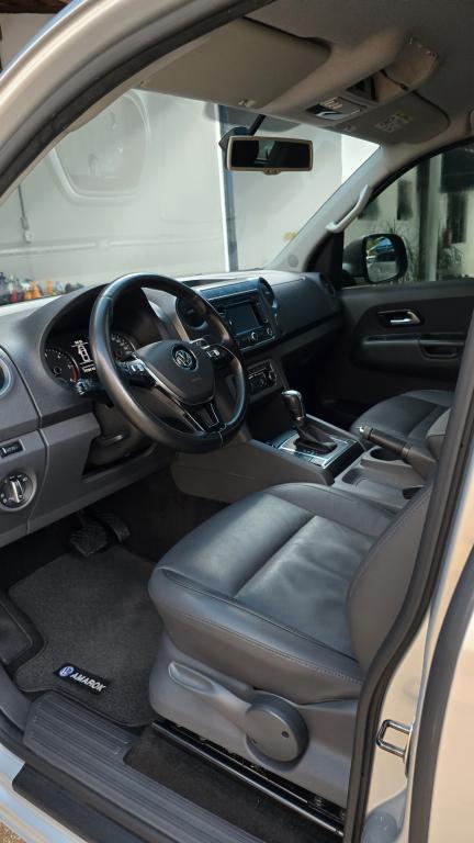 VOLKSWAGEN Amarok - Foto
