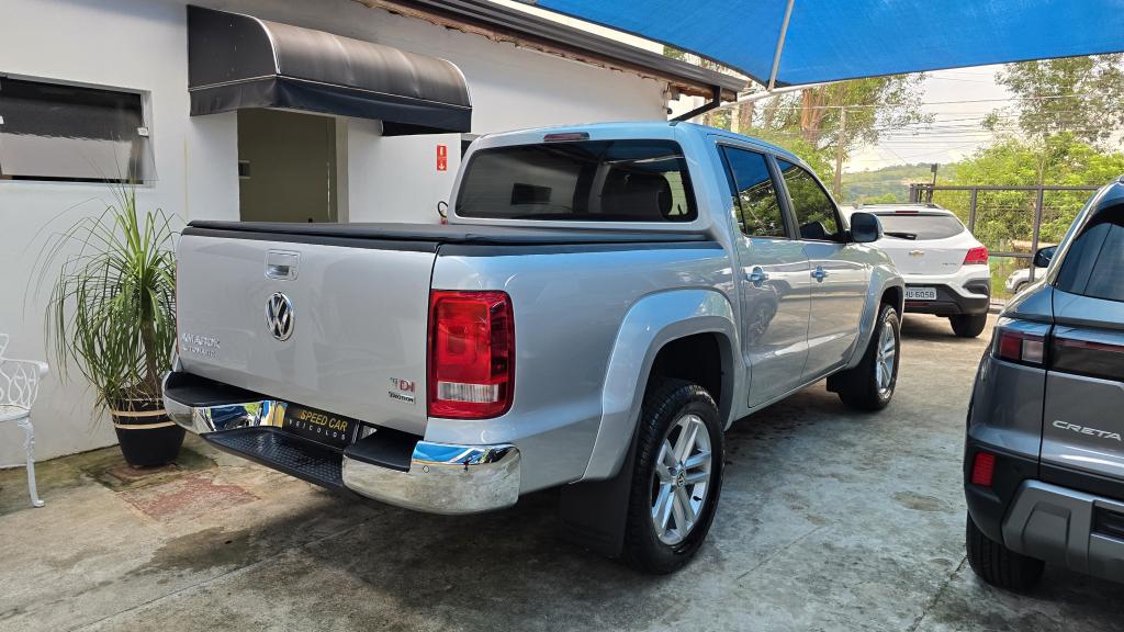 VOLKSWAGEN Amarok - Foto