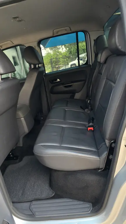 VOLKSWAGEN Amarok - Foto