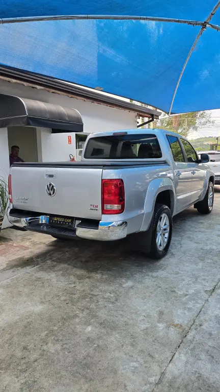 VOLKSWAGEN Amarok - Foto