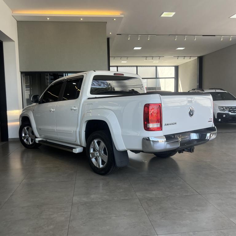 VOLKSWAGEN Amarok - Foto