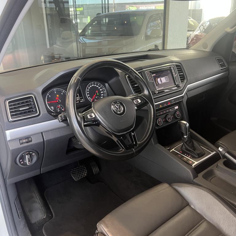 VOLKSWAGEN Amarok - Foto