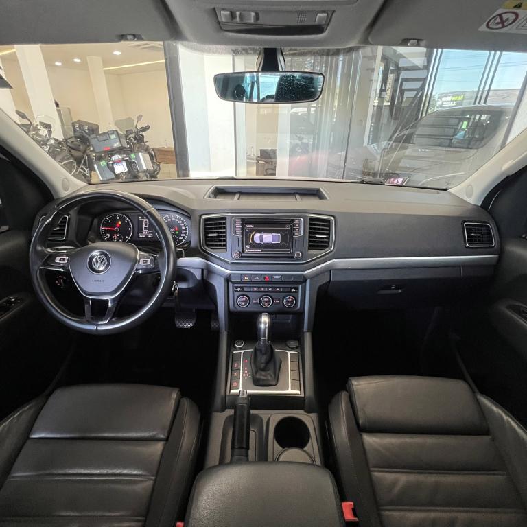 VOLKSWAGEN Amarok - Foto