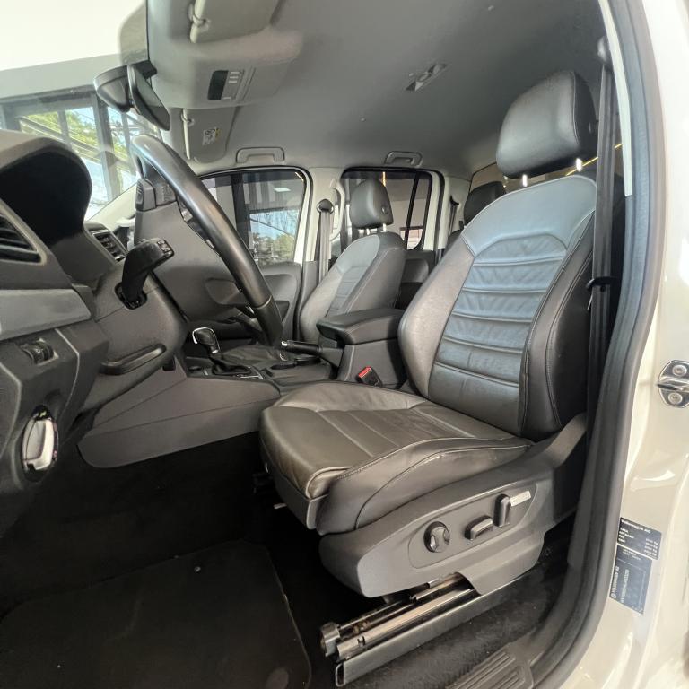 VOLKSWAGEN Amarok - Foto