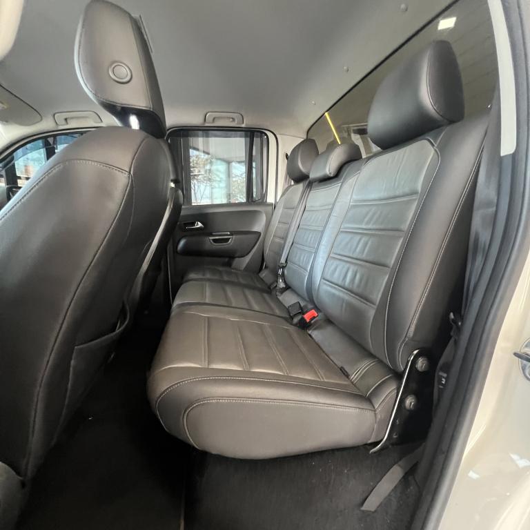 VOLKSWAGEN Amarok - Foto