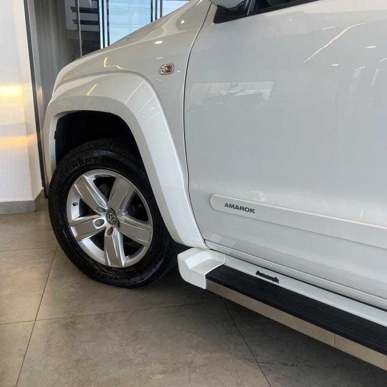 VOLKSWAGEN Amarok - Foto