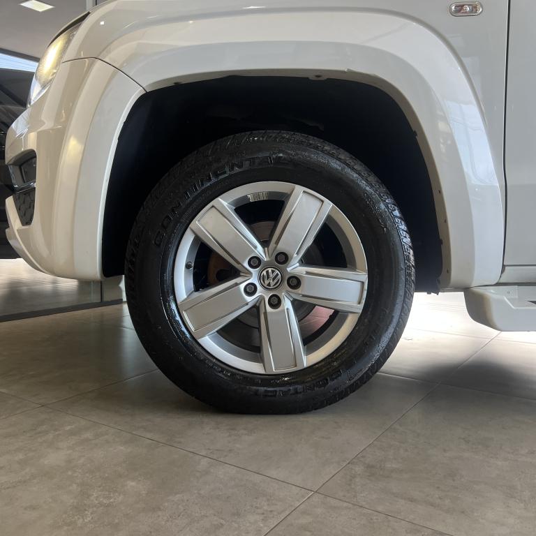 VOLKSWAGEN Amarok - Foto