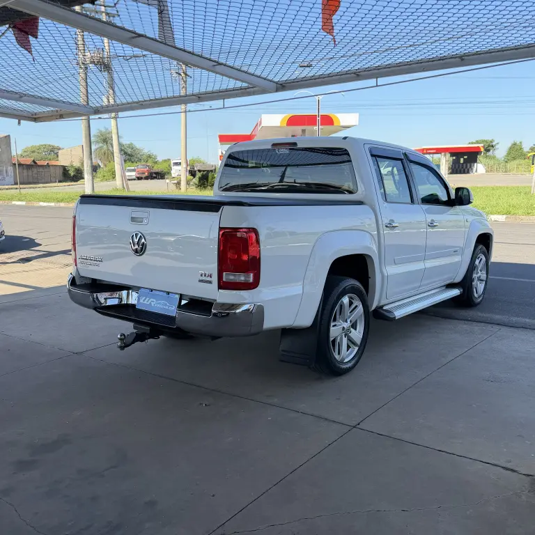 VOLKSWAGEN Amarok - Foto