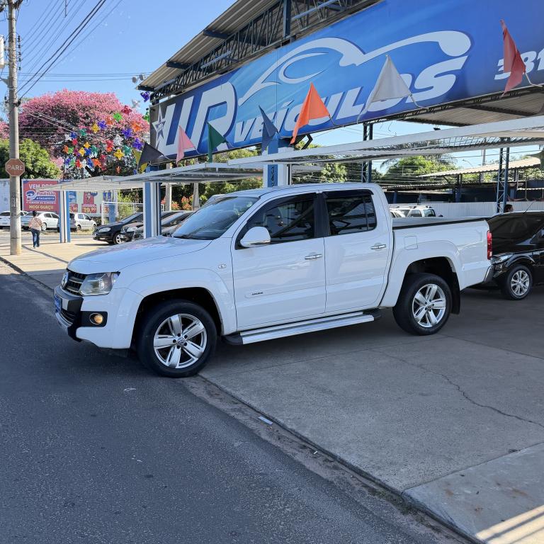 VOLKSWAGEN Amarok - Foto