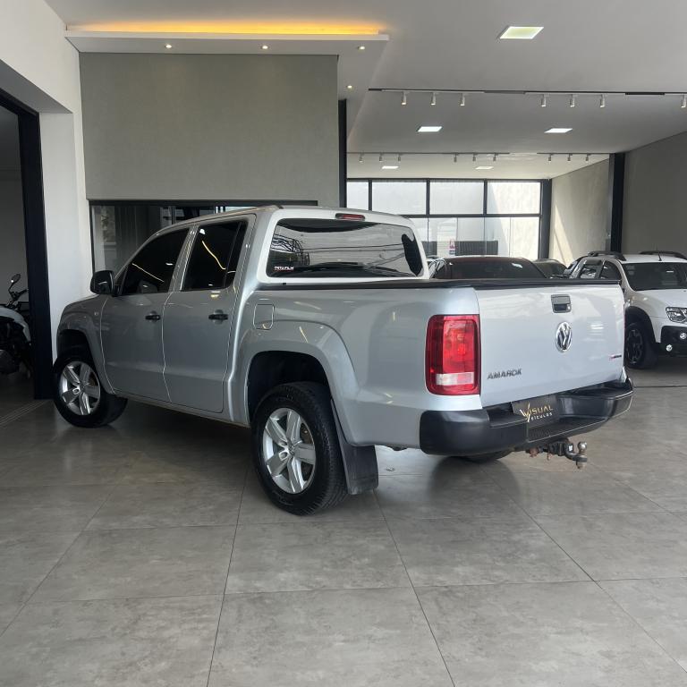 VOLKSWAGEN Amarok - Foto