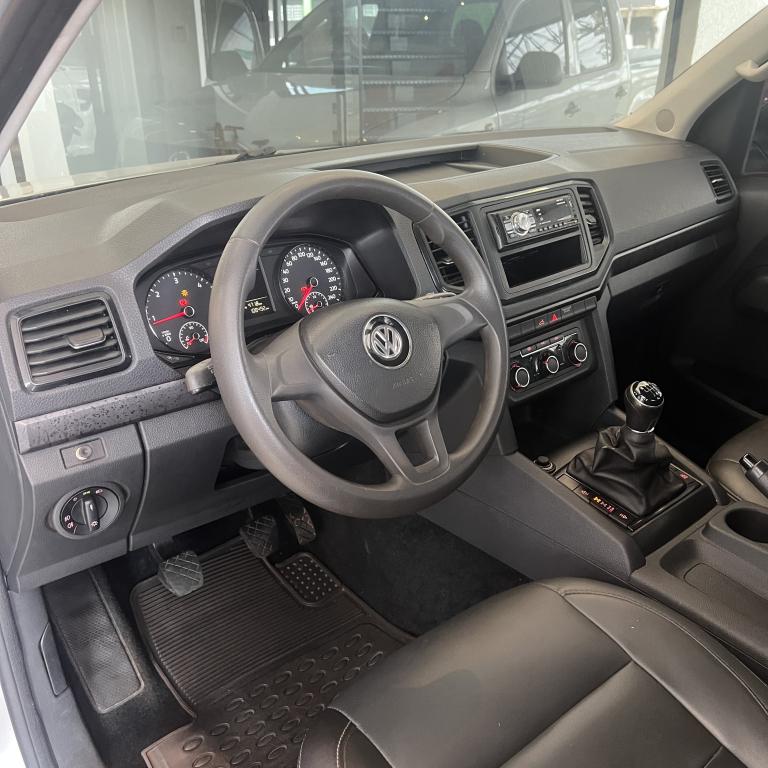 VOLKSWAGEN Amarok - Foto
