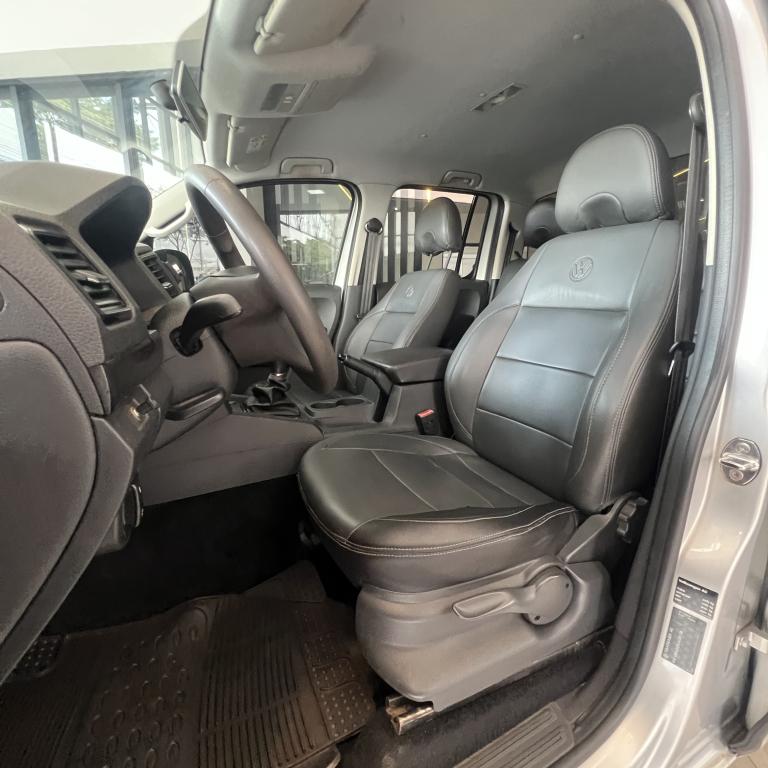 VOLKSWAGEN Amarok - Foto