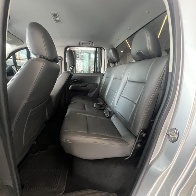 VOLKSWAGEN Amarok - Foto