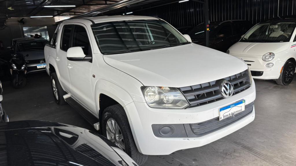 VOLKSWAGEN Amarok - Foto