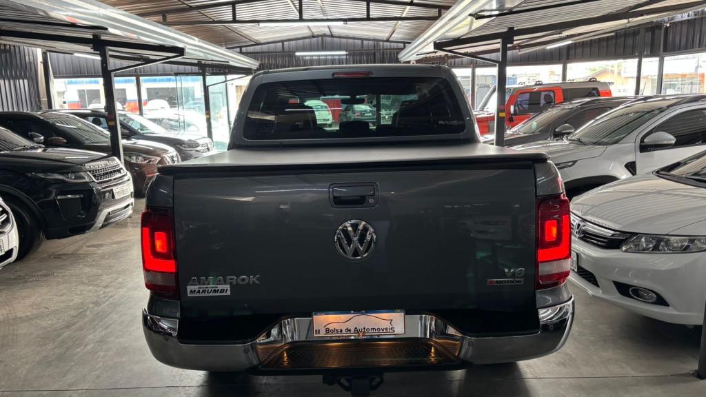 VOLKSWAGEN Amarok - Foto