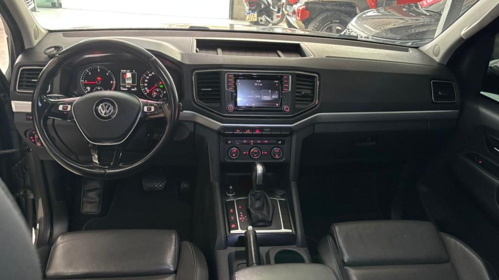 VOLKSWAGEN Amarok - Foto