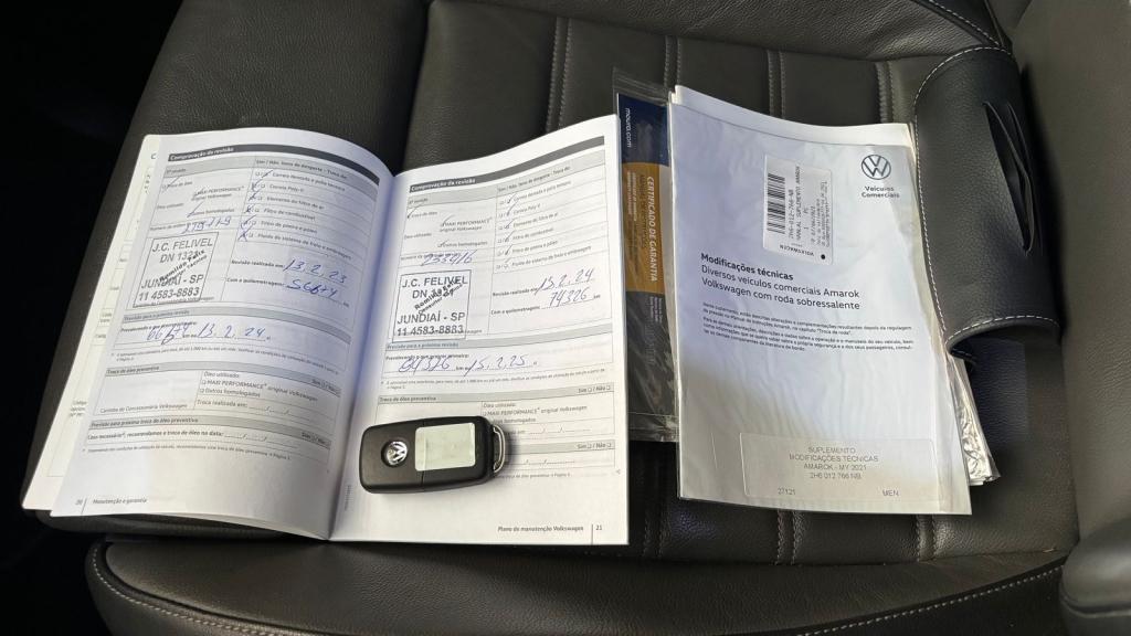 VOLKSWAGEN Amarok - Foto