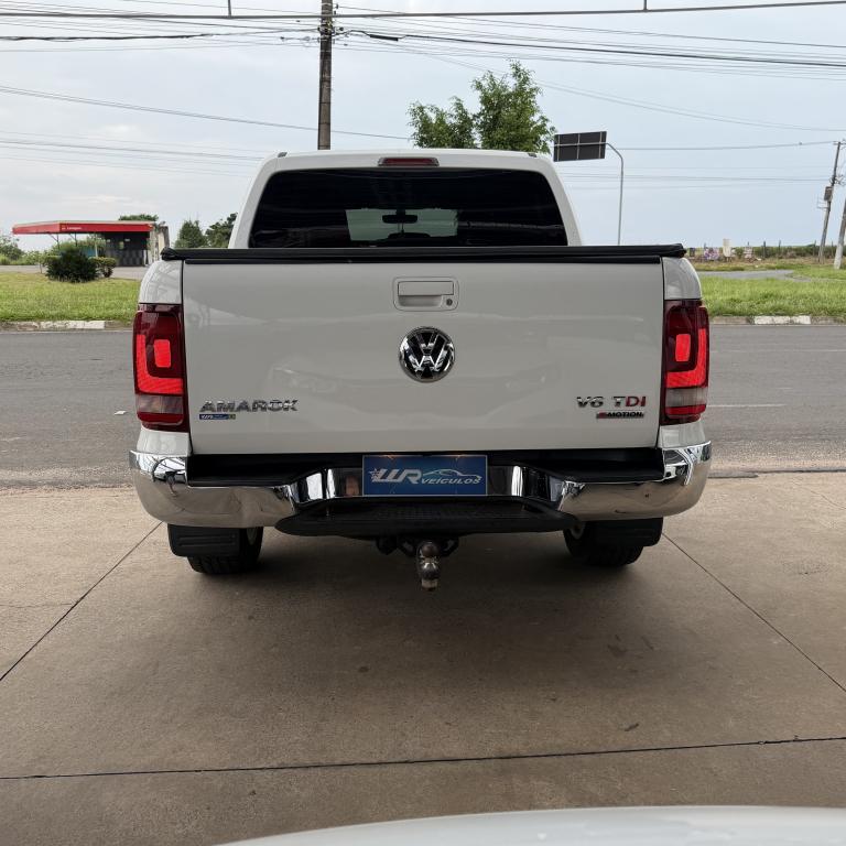 VOLKSWAGEN Amarok - Foto