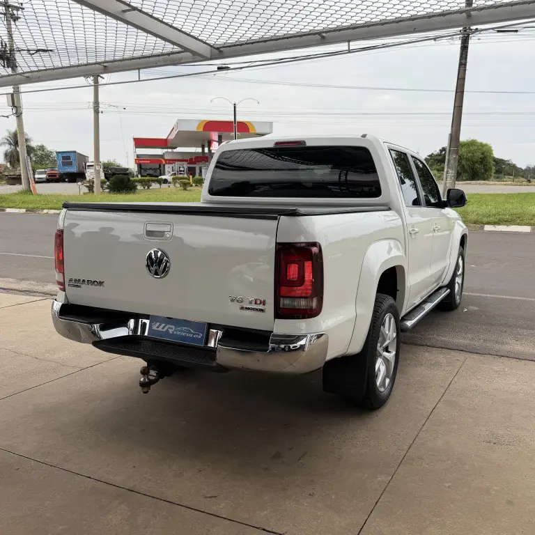 VOLKSWAGEN Amarok - Foto
