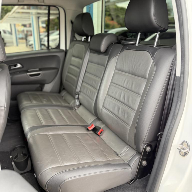 VOLKSWAGEN Amarok - Foto