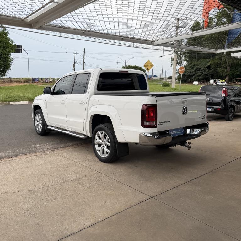 VOLKSWAGEN Amarok - Foto