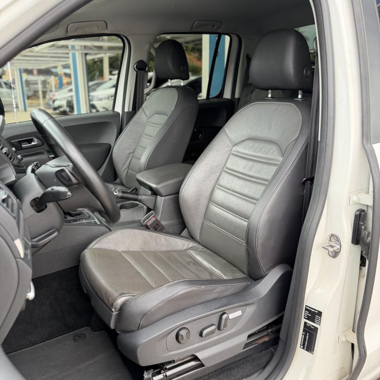 VOLKSWAGEN Amarok - Foto
