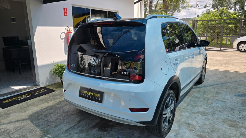 VOLKSWAGEN Cross UP - Foto