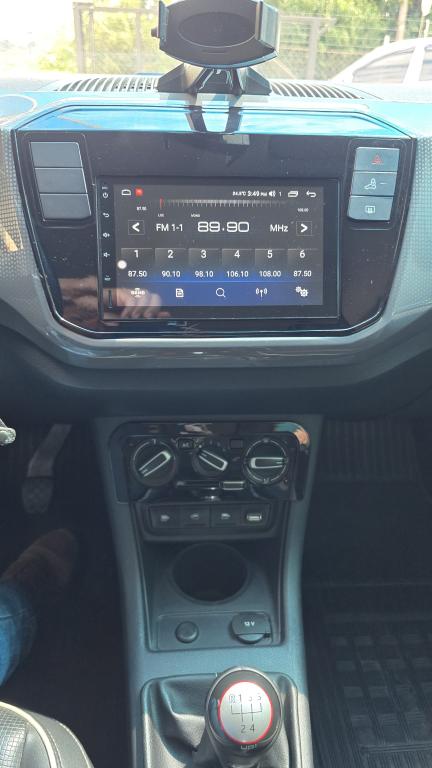 VOLKSWAGEN Cross UP - Foto