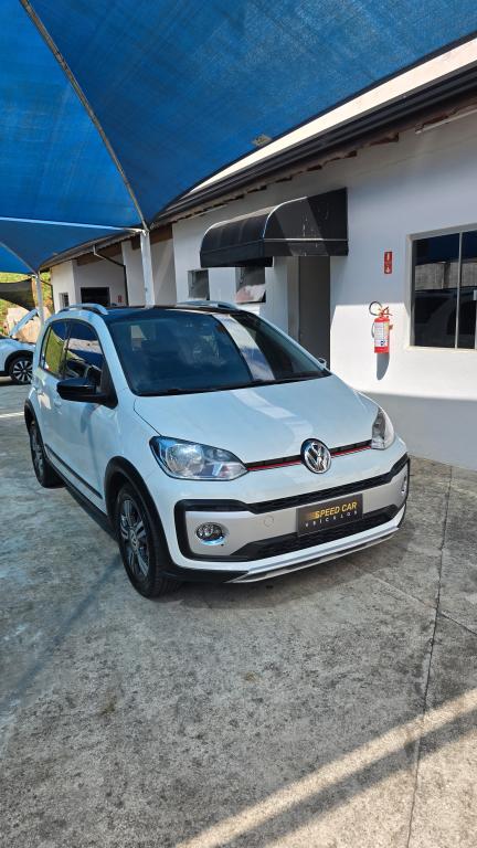 VOLKSWAGEN Cross UP - Foto