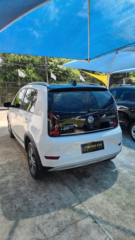 VOLKSWAGEN Cross UP - Foto