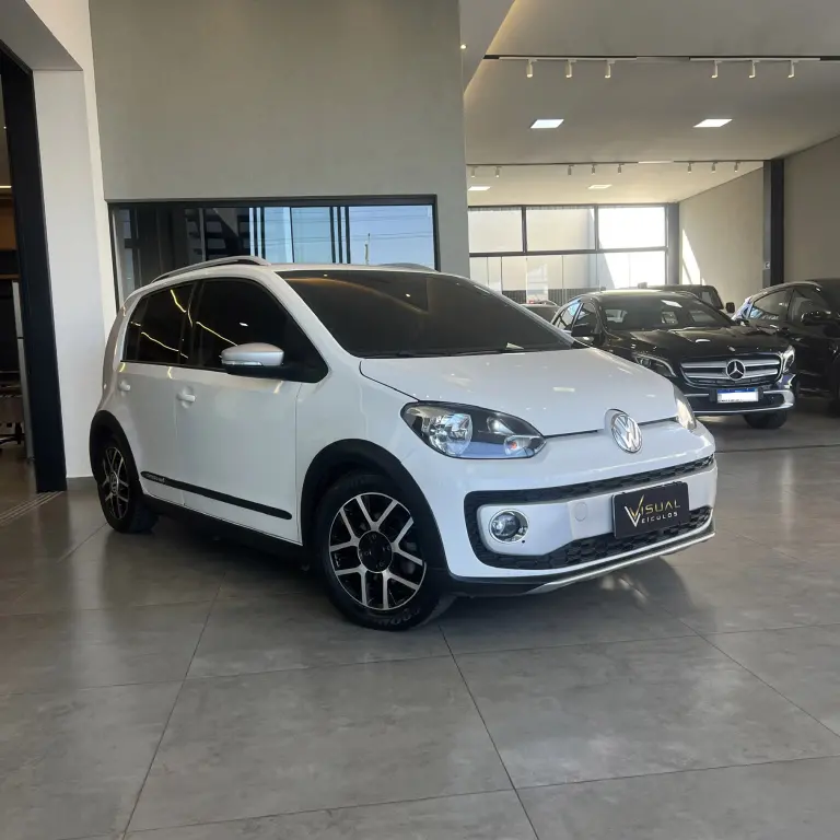 VOLKSWAGEN Cross UP - Foto