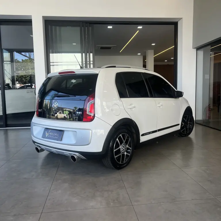 VOLKSWAGEN Cross UP - Foto