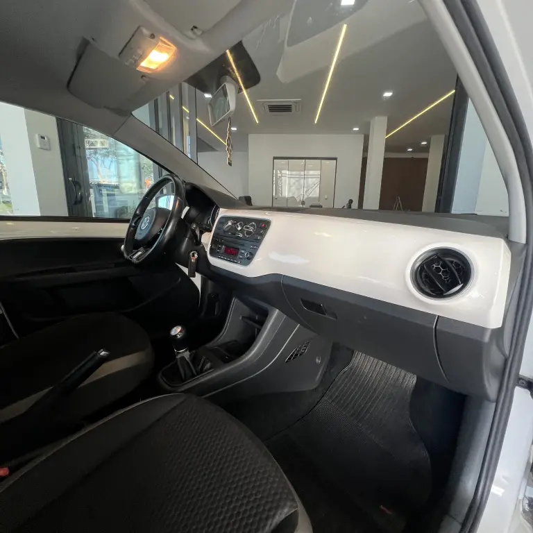 VOLKSWAGEN Cross UP - Foto