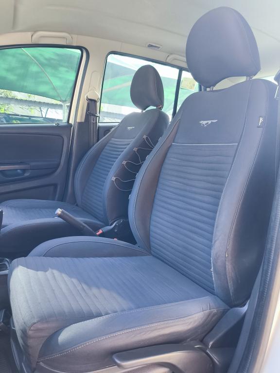 VOLKSWAGEN Crossfox - Foto