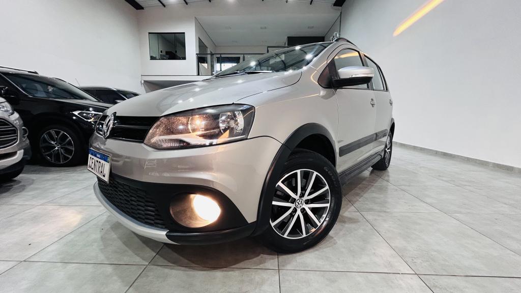 VOLKSWAGEN Crossfox