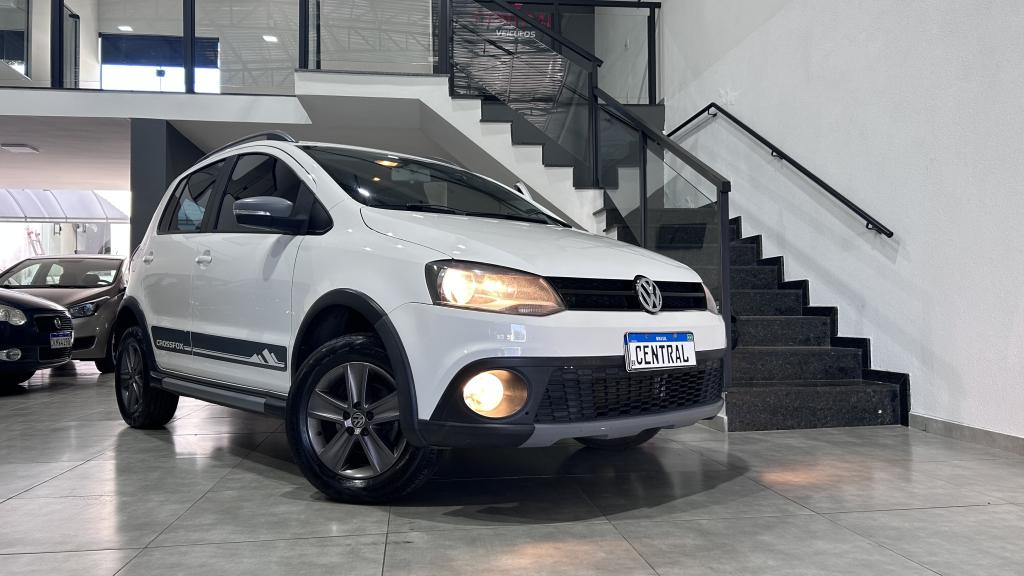 VOLKSWAGEN Crossfox