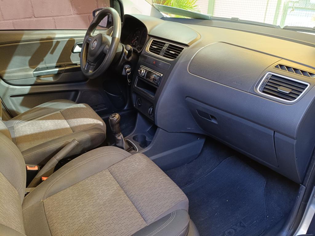 VOLKSWAGEN Fox - Foto