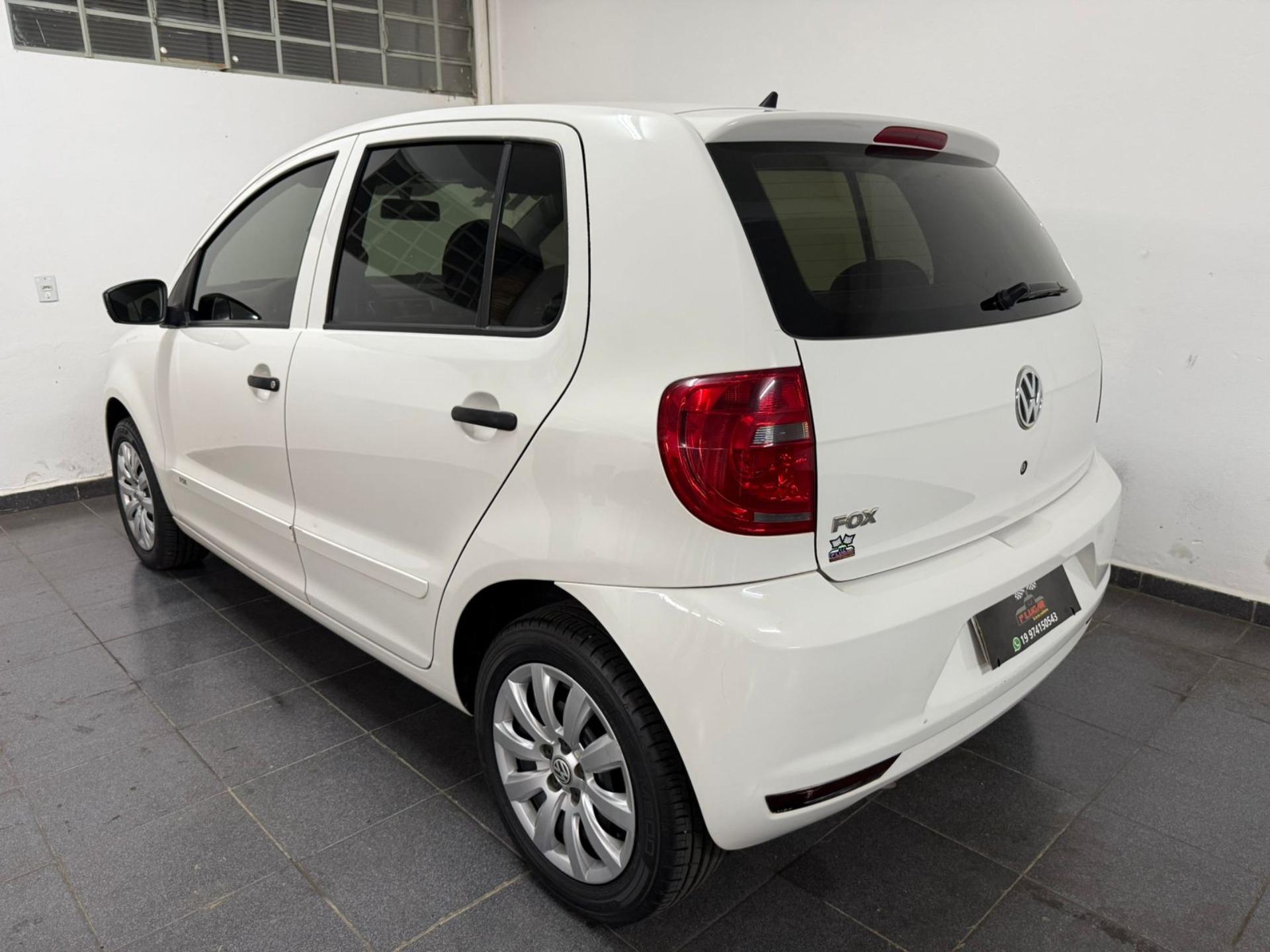 VOLKSWAGEN Fox - Foto
