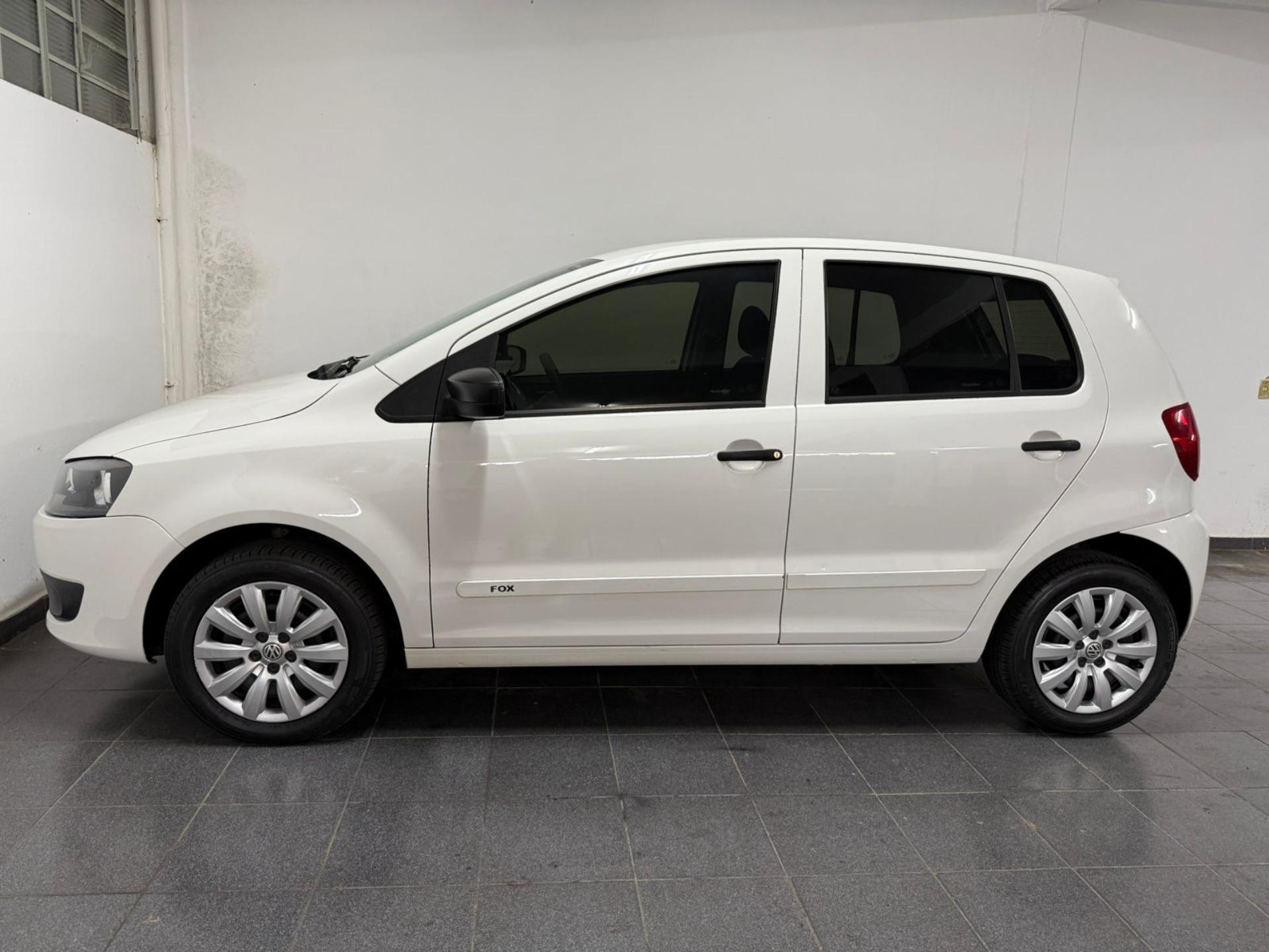 VOLKSWAGEN Fox - Foto