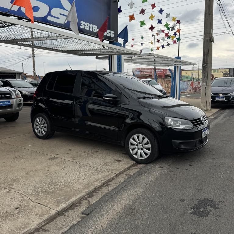 VOLKSWAGEN Fox - Foto